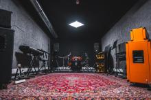 Room 9 - Pro